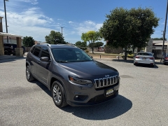 Used 2019 Jeep Cherokee 4d SUV FWD Latitude Plus 2.4L at A Motors Sales & Finance near San Antonio, TX
