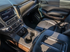 Used 2020  Chevrolet Suburban 4d SUV 4WD LT at A Motors Sales & Finance near San Antonio, TX