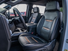 Used 2020  GMC Sierra 1500 4WD Crew Cab AT4 at A Motors Sales & Finance near San Antonio&comma; TX