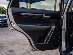 Used 2015  Kia Sorento 4d SUV FWD LX at A Motors Sales & Finance near San Antonio, TX