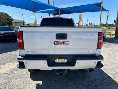 Used 2018 GMC Sierra 2500 4WD Crew Cab Denali at A Motors Sales & Finance near San Antonio, TX