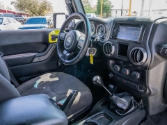 Used 2017  Jeep Wrangler Unlimited 4d Convertible Sport at A Motors Sales & Finance near San Antonio&comma; TX