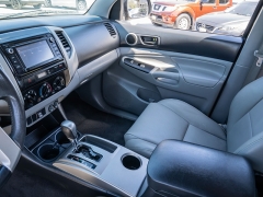 Used 2014  Toyota Tacoma 2WD Double Cab PreRunner V6 Short Bed at A Motors Sales & Finance near San Antonio&comma; TX