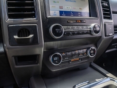 Used 2020  Ford Expedition 4d SUV 2WD XLT at A Motors Sales & Finance near San Antonio&comma; TX