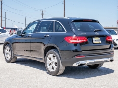 Used 2017  Mercedes-Benz GLC-Class 4d SUV GLC300 at A Motors Sales & Finance near San Antonio&comma; TX