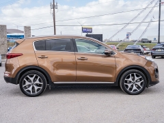 Used 2017  Kia Sportage 4d SUV FWD SX at A Motors Sales & Finance near San Antonio&comma; TX