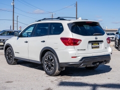 Used 2020  Nissan Pathfinder 4d SUV FWD SL at A Motors Sales & Finance near San Antonio&comma; TX