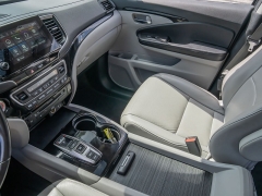 Used 2019  Honda Pilot 4d SUV FWD Touring 7-Passenger at A Motors Sales & Finance near San Antonio&comma; TX