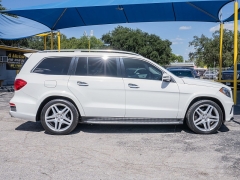 Used 2015  Mercedes-Benz GL-Class 4d SUV GL550 at A Motors Sales & Finance near San Antonio&comma; TX