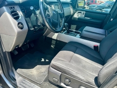 Used 2017 Ford Expedition 4d SUV 2WD XLT at A Motors Sales & Finance near San Antonio, TX