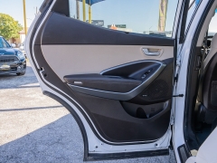 Used 2017  Hyundai Santa Fe Sport 4d SUV FWD 2.4L at A Motors Sales & Finance near San Antonio, TX