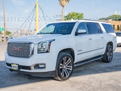 Used 2017 GMC Yukon XL 4d SUV 4WD Denali at A Motors Sales & Finance near San Antonio, TX