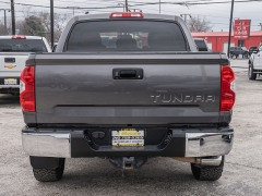 Used 2015  Toyota Tundra 2WD CrewMax SR5 4&period;6L at A Motors Sales & Finance near San Antonio&comma; TX