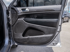 Used 2017  Jeep Grand Cherokee 4d SUV 4WD Laredo Altitude at A Motors Sales & Finance near San Antonio, TX