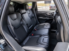 Used 2020  Jeep Cherokee 4d SUV FWD Latitude Plus Altitude 2&period;4L at A Motors Sales & Finance near San Antonio&comma; TX