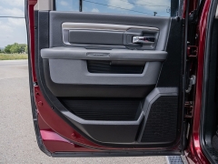 Used 2018  Ram 1500 2WD Crew Cab Lone Star Silver at A Motors Sales & Finance near San Antonio&comma; TX