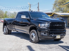 Used 2021  Ram 3500 4WD Big Horn Crew Cab 8' Box at A Motors Sales & Finance near San Antonio&comma; TX