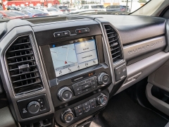 Used 2019  Ford Super Duty F-250 4WD Crew Cab XLT at A Motors Sales & Finance near San Antonio, TX