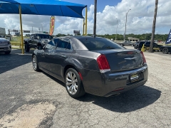Used 2019 Chrysler 300 4d Sedan RWD Limited at A Motors Sales & Finance near San Antonio, TX