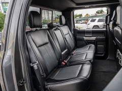 Used 2020  Ford F-150 4WD SuperCrew Lariat 5 1&sol;2 at A Motors Sales & Finance near San Antonio&comma; TX