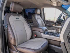 Used 2018  Ford Super Duty F-350 4WD Crew Cab Lariat DRW Longbed at A Motors Sales & Finance near San Antonio&comma; TX