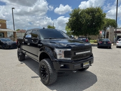 Used 2018 Ford F-150 4WD SuperCrew Platinum 5 1/2 at A Motors Sales & Finance near San Antonio, TX