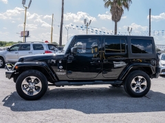 Used 2016  Jeep Wrangler Unlimited 4d Convertible Sahara at A Motors Sales & Finance near San Antonio&comma; TX