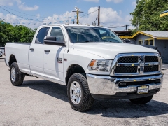 Used 2018  Ram 2500 4WD Crew Cab Tradesman Longbed at A Motors Sales & Finance near San Antonio&comma; TX