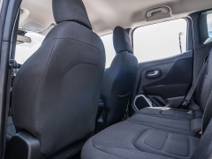 Used 2018  Jeep Renegade 4d SUV FWD Latitude at A Motors Sales & Finance near San Antonio&comma; TX