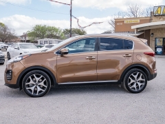 Used 2017  Kia Sportage 4d SUV FWD SX at A Motors Sales & Finance near San Antonio&comma; TX