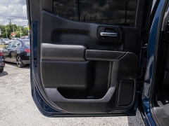 Used 2019  Chevrolet Silverado 1500 2WD Crew Cab LT at A Motors Sales & Finance near San Antonio&comma; TX