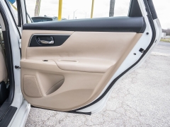 Used 2015  Nissan Altima 4d Sedan 2&period;5L at A Motors Sales & Finance near San Antonio&comma; TX