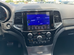 Used 2019 Jeep Grand Cherokee 4d SUV 2WD Laredo Altitude at A Motors Sales & Finance near San Antonio, TX