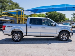 Used 2020  Ford F-150 4WD SuperCrew Lariat 5 1&sol;2 at A Motors Sales & Finance near San Antonio&comma; TX