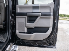 Used 2017  Ford Super Duty F-250 4WD Crew Cab XLT at A Motors Sales & Finance near San Antonio&comma; TX