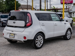 Used 2018  Kia Soul 4d Hatchback &plus; at A Motors Sales & Finance near San Antonio&comma; TX