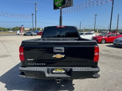Used 2018 Chevrolet Silverado 1500 2WD Crew Cab Custom at A Motors Sales & Finance near San Antonio, TX