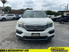 Used 2017 Honda Pilot 4d SUV AWD Touring at A Motors Sales & Finance near San Antonio, TX