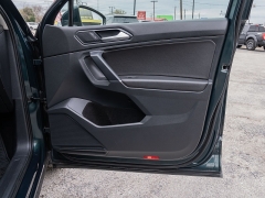 Used 2018  Volkswagen Tiguan 4d SUV SEL at A Motors Sales & Finance near San Antonio&comma; TX