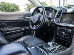 Used 2015  Chrysler 300 4d Sedan Limited at A Motors Sales & Finance near San Antonio&comma; TX