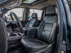 Used 2020  GMC Sierra 2500 4WD Crew Cab Denali Dsl at A Motors Sales & Finance near San Antonio&comma; TX