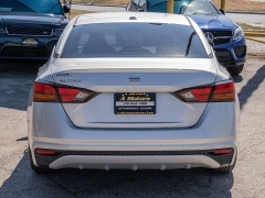 Used 2019 Nissan Altima 4d Sedan FWD 2.5L S at A Motors Sales & Finance near San Antonio, TX