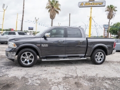 Used 2018  Ram 1500 4WD Crew Cab Laramie at A Motors Sales & Finance near San Antonio&comma; TX
