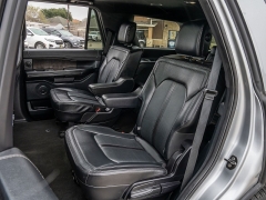 Used 2020  Ford Expedition 4d SUV 2WD Limited at A Motors Sales & Finance near San Antonio, TX