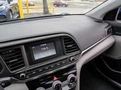 Used 2019  Hyundai Elantra 4d Sedan SE Auto at A Motors Sales & Finance near San Antonio&comma; TX