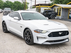 Used 2020  Ford Mustang 2d Fastback GT Premium at A Motors Sales & Finance near San Antonio&comma; TX