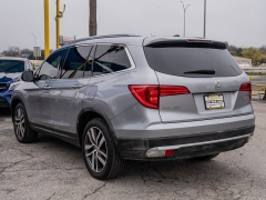 Used 2016  Honda Pilot 4d SUV FWD Touring at A Motors Sales & Finance near San Antonio&comma; TX