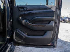 Used 2020  Chevrolet Suburban 4d SUV 4WD LT at A Motors Sales & Finance near San Antonio, TX