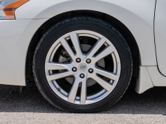 Used 2015  Nissan Altima 4d Sedan SL 3&period;5L at A Motors Sales & Finance near San Antonio&comma; TX