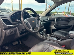 Used 2015 Chevrolet Traverse 4d SUV FWD LT2 at A Motors Sales & Finance near San Antonio, TX